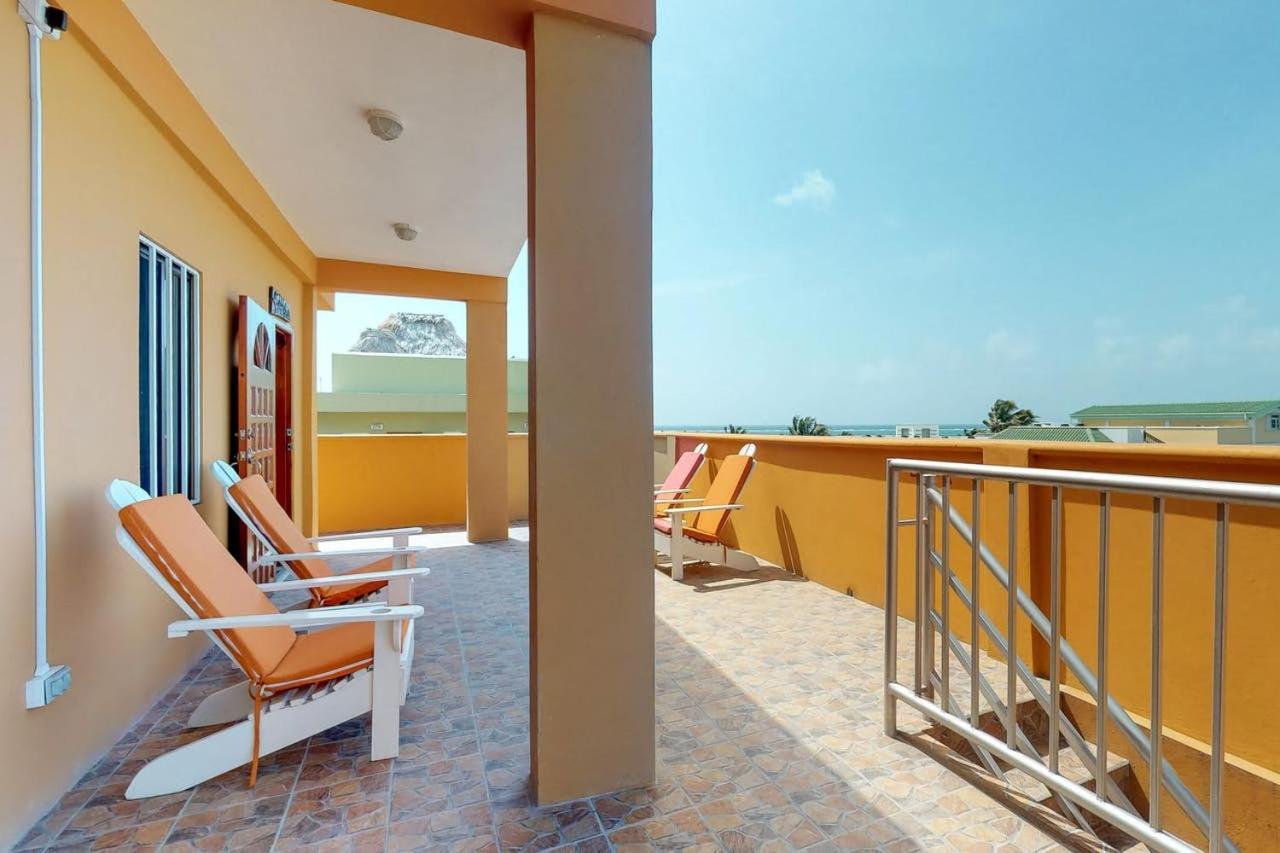 Laguna Hotel San Pedro  Luaran gambar