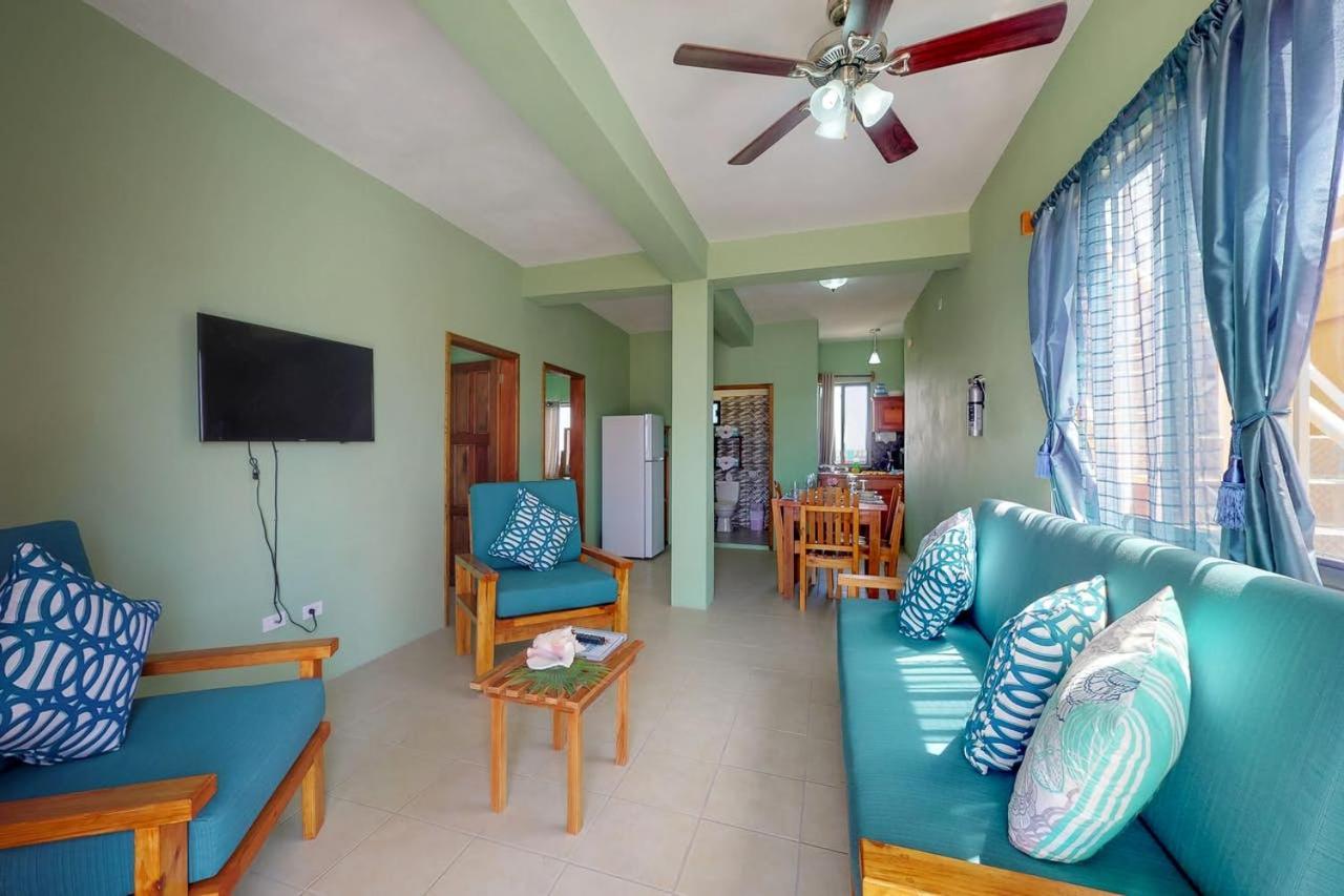 Laguna Hotel San Pedro  Luaran gambar