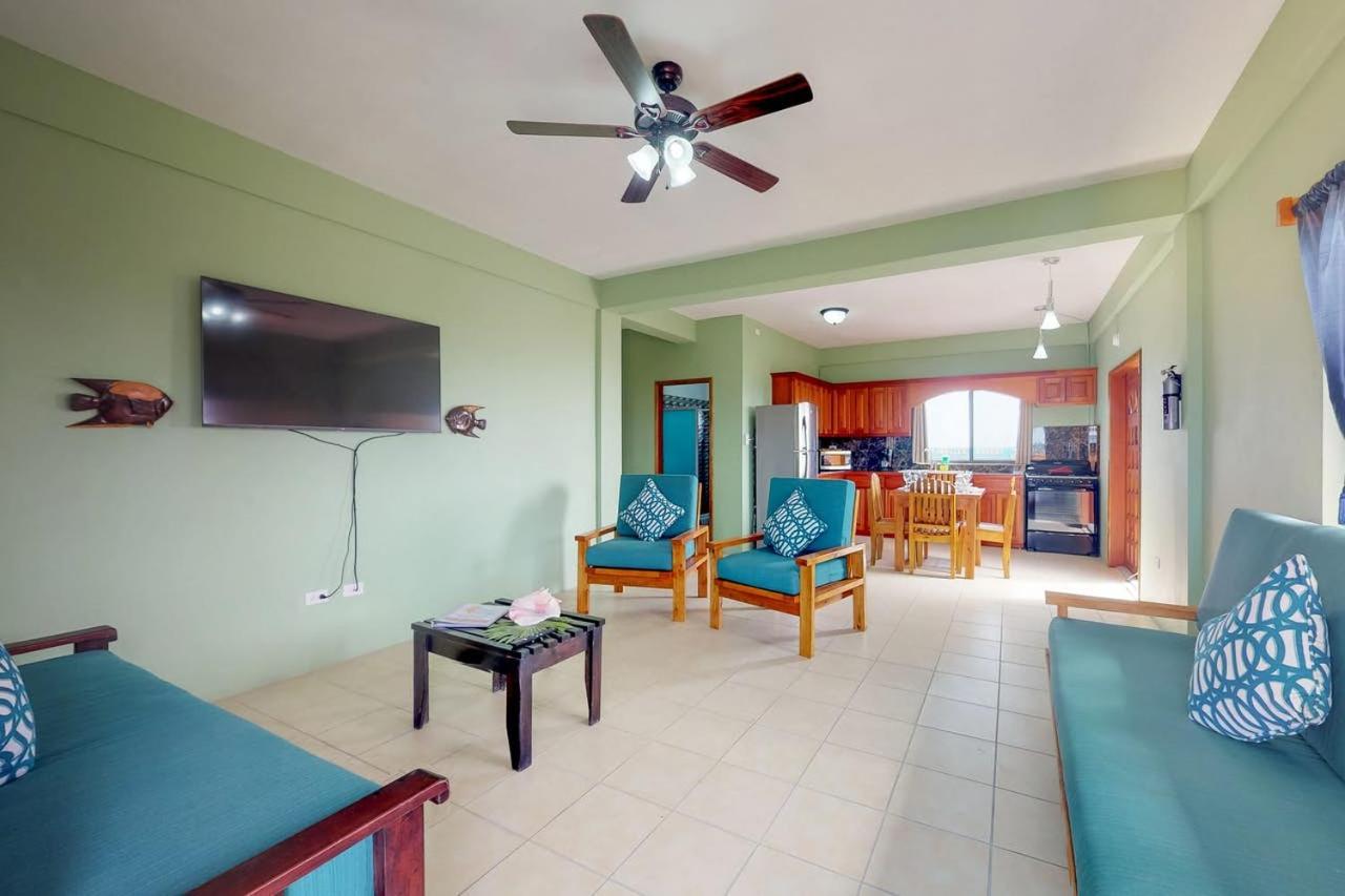 Laguna Hotel San Pedro  Luaran gambar